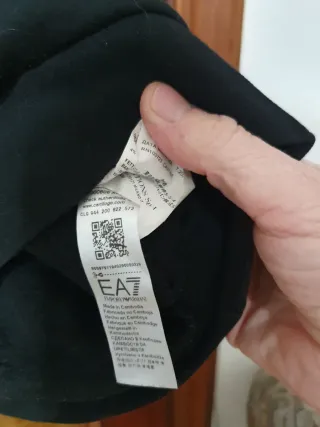 Sudadera Emporio Armani EA7 Negra