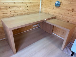 Escritorio IKEA madera con lateral extraible