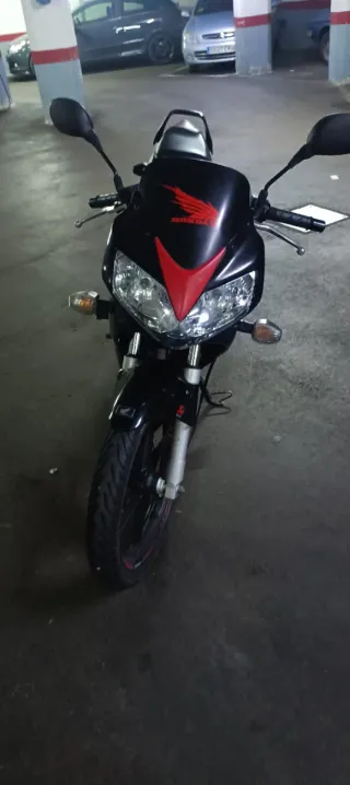 Honda CBR 125 Sportbike Manual