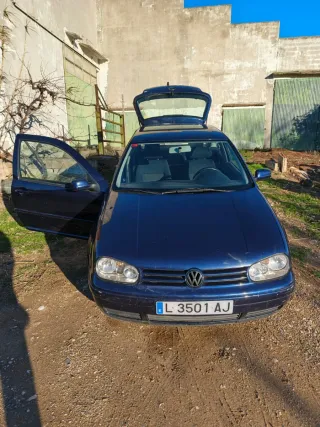 Volkswagen Golf 2000