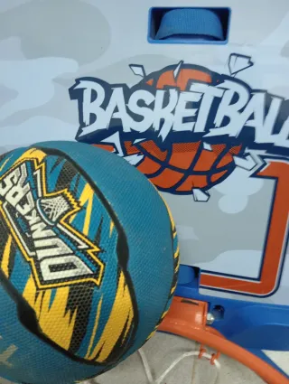 Tabela de Basquete Tarmak com Bola