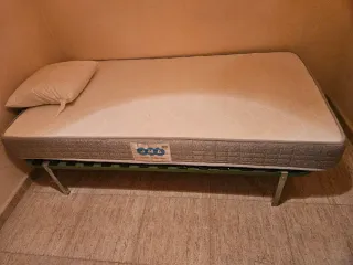 Cama 105 con somier y colchón