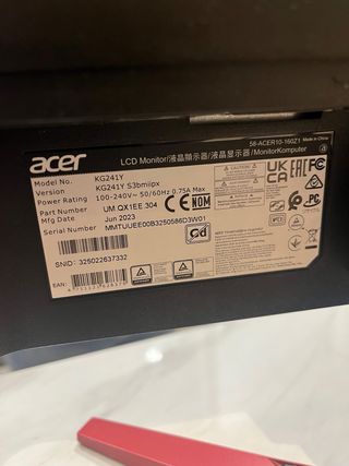 Pantalla Acer Gaming Negra y Roja