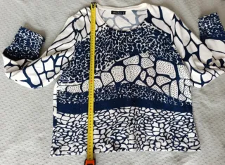 Lote 2 jerseys M Olga Santoni + Asimétrico