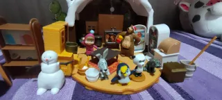 Lotto Giocattoli Case di Masha & Orso + personaggi