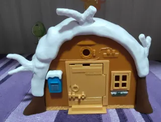 Lotto Giocattoli Case di Masha & Orso + personaggi