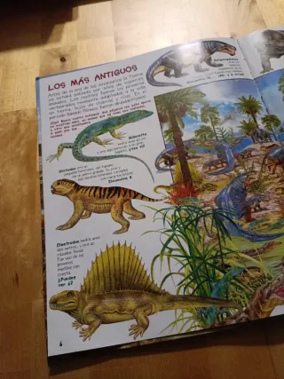 Busca los dinosaurios