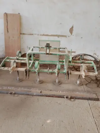 Cultivador sin rodillo seminuevo