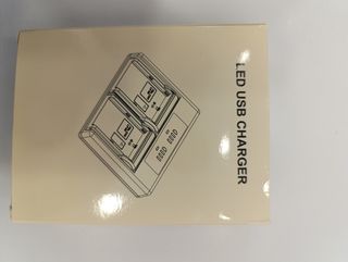 Cargador Doble Batería USB LED