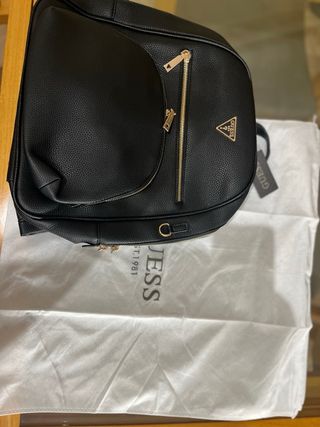 Mochila Guess Negra Mujer