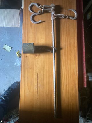 Báscula Romana Antigua