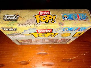 Funko Bitty Pop! One Piece 4 Pack + Shelf