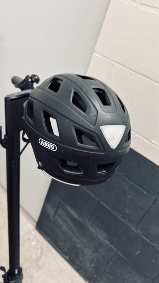 Parinete Segway Ninebot F2 - 74 km + Casco ABUS