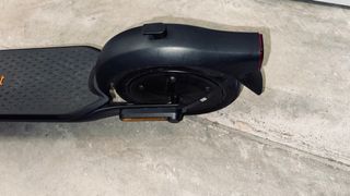 Parinete Segway Ninebot F2 - 74 km + Casco ABUS