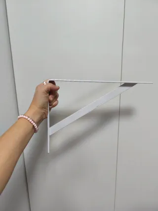 12 Escuadras metálicas