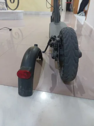 Patinete Eléctrico Xiaomi Essential