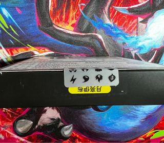 Box Pokemon Umbreon VMAX - Carte Espositive