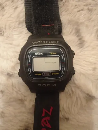 Reloj Casio Digital 300M