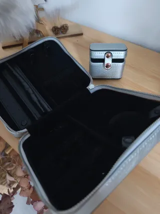 Joyero Pandora plateado