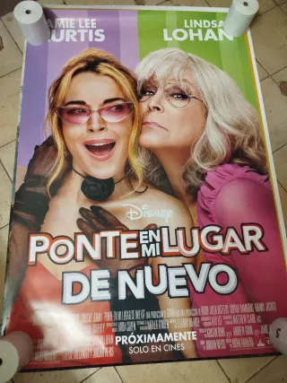 Póster cine Ponte en mi lugar de nuevo 2025, model