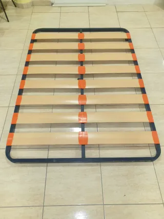Somier metálico con lamas de madera