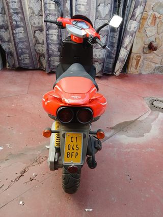 Aprilia SR 50 Scooter