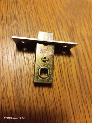 Picaportes de embutir (resbalones)