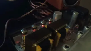 Amplificador Estéreo Vieta A-225 Plata