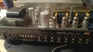 Amplificador Estéreo Vieta A-225 Plata