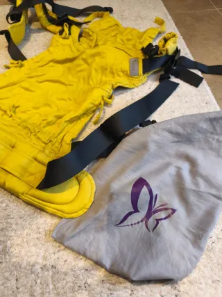 Mochila portabebés Fidella