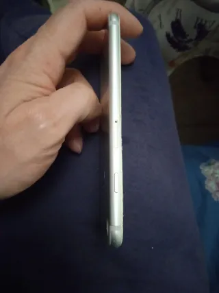 IPHONE 7 COLOR GRIS PLATA 32GB PARA PIEZAS