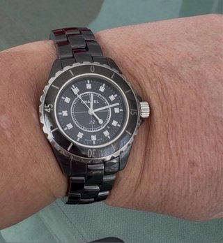 Reloj Chanel J12 Diamantes 33mm Negro