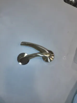 Manillas para puerta color dorado (2 unidad