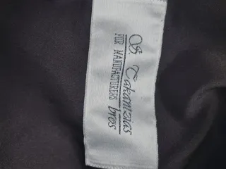 Abrigo de astracán con denso cuello en Vis0n