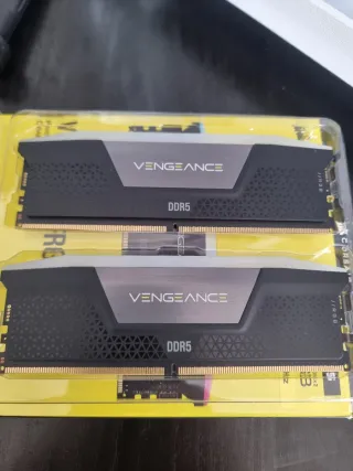 Componentes MSI X670E, Corsair, Samsung+ Win11 pro