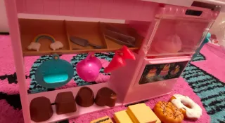 Set di Gioco Pasticceria di Barbie COMPLETA
