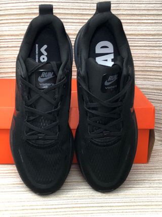 Nike Vomero 18 Talla 43