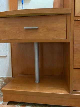 Mueble recibidor con espejo y cristal