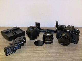 Cámara Fujifilm X-T30 con Extras