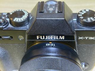 Cámara Fujifilm X-T30 con Extras