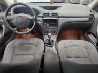 Renault Laguna 2005