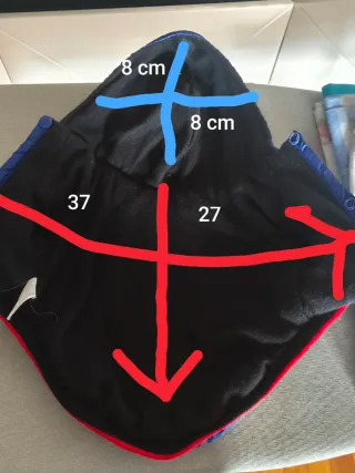 Roupa de cão azul com capuz