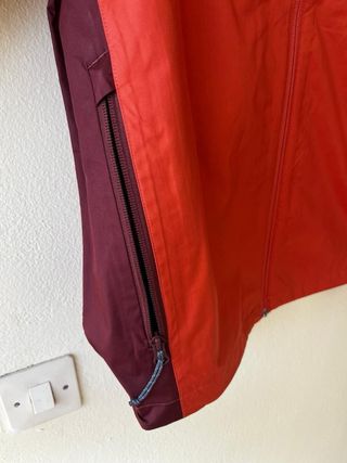 Chaqueta Columbia Impermeable Roja Talla M