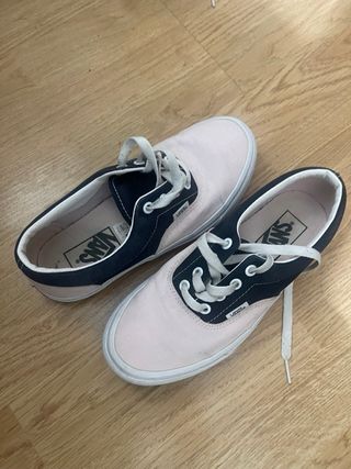 Zapatillas Vans Negras y Rosas