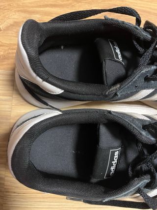 Zapatillas Adidas negras 42