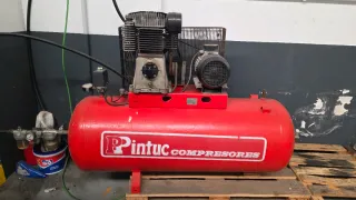 Compresor Aire 270L 10 Bares Trifásico