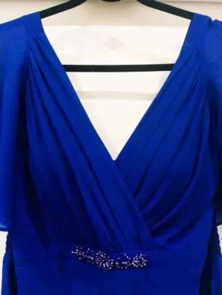 Vestido de fiesta de boda.