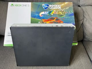Consola Xbox One S 500Gb *SEMINUEVA*