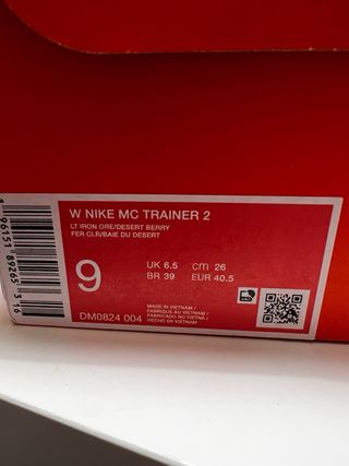 Zapatillas Nike Grises y Rosas Sin Uso