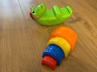 Juguete cocodrilo formas apilables